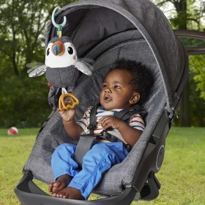 Fisher-Price HNX66 Giocattolo di peluche - Tucano con movimento e pinne Fisher-Price HNX66 Giocattolo di peluche - Tucano con movimento e pinne