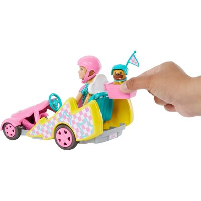 Barbie Stacie in aiuto con Kart Barbie Stacie in aiuto con Kart