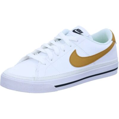 Chaussures femmes Nike blanches toute l'année - Publicité Chaussures femmes Nike blanches toute l'année - Publicité