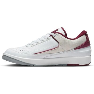 Nike Jordan Baskets Air Jordan 2 Retro Low Cherrywood - Taille US 9 - Publicité Nike Jordan Baskets Air Jordan 2 Retro Low Cherrywood - Taille US 9 - Publicité