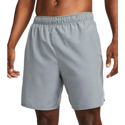 Nike Gris Clair 7in Challenge Shorts - Shorts de course - Publicité Nike Gris Clair 7in Challenge Shorts - Shorts de course - Publicité
