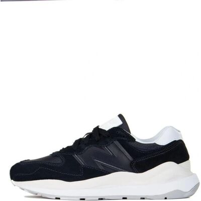 New Balance M5740SLB Czarny Buty dla Mężczyzn na Cały Rok New Balance M5740SLB Czarny Buty dla Mężczyzn na Cały Rok