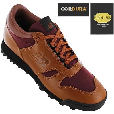 New Balance Rainier Low Sneakers - Braun & Burgund - Trail Schuhe - US 5.5 New Balance Rainier Low Sneakers - Braun & Burgund - Trail Schuhe - US 5.5