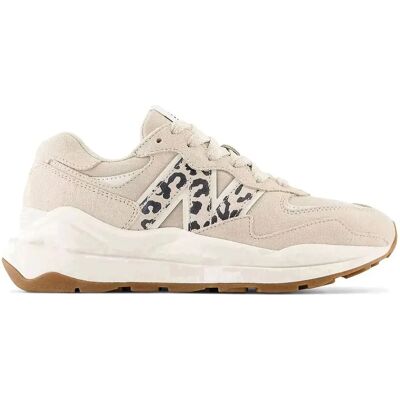 New Balance W5740APB Beigefarbene - Sneaker, Hybrid-Design, 80er & 90er Stil - Sneakers New Balance W5740APB Beigefarbene - Sneaker, Hybrid-Design, 80er & 90er Stil - Sneakers