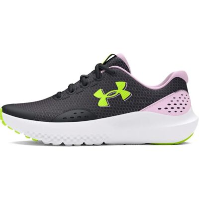 Chaussures de course Under Armour GGS Surge 4 Noir / Violet - Publicité Chaussures de course Under Armour GGS Surge 4 Noir / Violet - Publicité