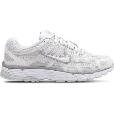 Nike P-6000 Weiß - Sneakers Nike P-6000 Weiß - Sneakers