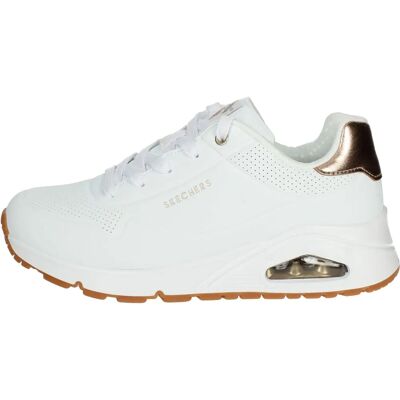 Baskets Skechers Blanches - Chaussures Décontractées pour Filles - Modèle 310545L - Publicité Baskets Skechers Blanches - Chaussures Décontractées pour Filles - Modèle 310545L - Publicité