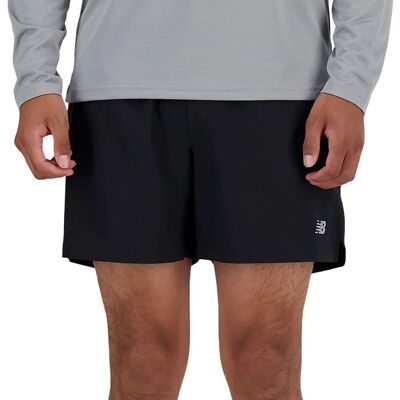 Shorts New Balance MS41290BK noirs - Sport et course - Publicité Shorts New Balance MS41290BK noirs - Sport et course - Publicité