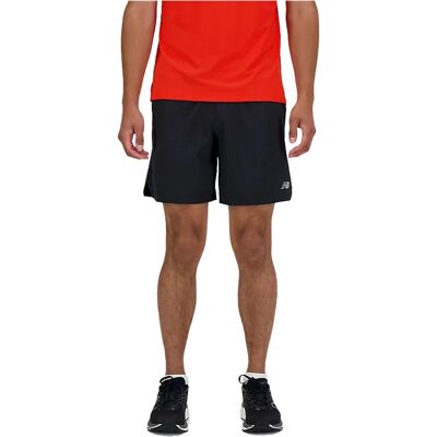 New Balance MS41283BK - Schwarze Laufshorts für Herren New Balance MS41283BK - Schwarze Laufshorts für Herren