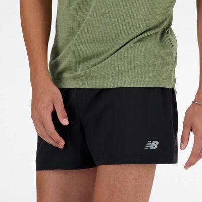 New Balance MS41226 Svarta löparshorts - Shorts New Balance MS41226 Svarta löparshorts - Shorts
