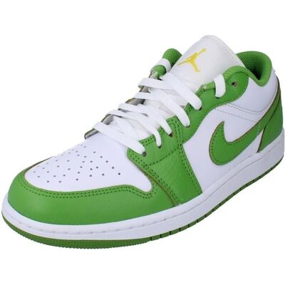 Nike Jordan White & Green Air Jordan 1 Low SE Sneakers - Men Nike Jordan White & Green Air Jordan 1 Low SE Sneakers - Men