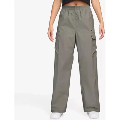 Pantaloni Cargo Nike - Talie medie, Ușor ripstop, Șnururi reglabilă la margini Pantaloni Cargo Nike - Talie medie, Ușor ripstop, Șnururi reglabilă la margini