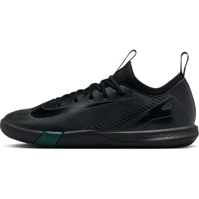 Nike Vapor 16 Kids Voetbalschoenen - Unisex - Zwart - Maat 32 EU Nike Vapor 16 Kids Voetbalschoenen - Unisex - Zwart - Maat 32 EU