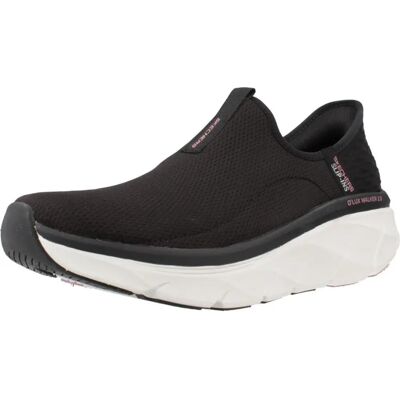 Skechers D'Lux Walker 2.0 Black Sneakers - Supportive Comfort Skechers D'Lux Walker 2.0 Black Sneakers - Supportive Comfort