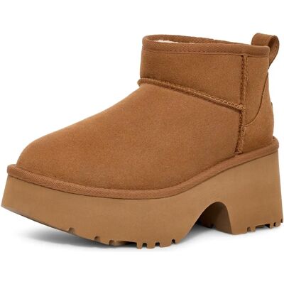 Ugg Kids Classic Ultra Mini New Heights - Bottes brunes pour enfants - Publicité Ugg Kids Classic Ultra Mini New Heights - Bottes brunes pour enfants - Publicité