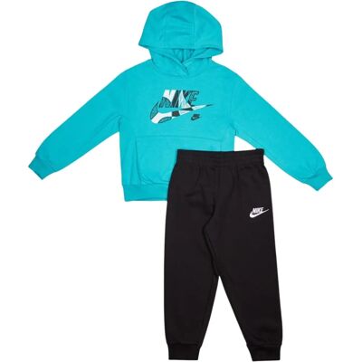 Nike Gfx unisex kindersportoutfit - Zwart 104-110 CM Nike Gfx unisex kindersportoutfit - Zwart 104-110 CM