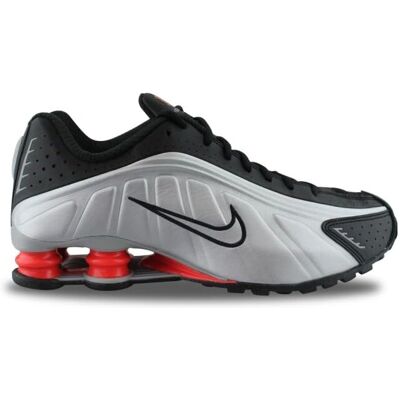 Nike Shox R4 Metallic Silver/Black EUR 43 Sneakers - Herre Nike Shox R4 Metallic Silver/Black EUR 43 Sneakers - Herre