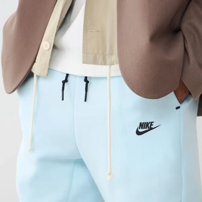 Nike Modell Slim Fit Eco Fleece Byxor - Byxor Nike Modell Slim Fit Eco Fleece Byxor - Byxor