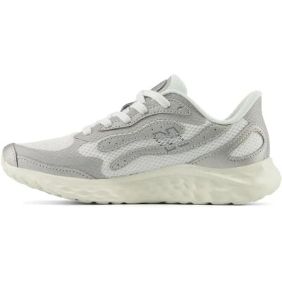 Zapatillas New Balance V4 Plata Metálica para correr Zapatillas New Balance V4 Plata Metálica para correr