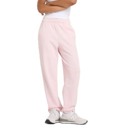 New Balance French Terry Jogger - Dresy - Różowy New Balance French Terry Jogger - Dresy - Różowy