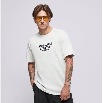 New Balance MT51526AHH - Tricou Grafica Varsity New Balance MT51526AHH - Tricou Grafica Varsity
