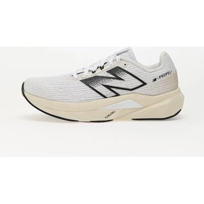New Balance FuelCell Propel v5 Alb/ In/ Negru - Pantofi sport New Balance FuelCell Propel v5 Alb/ In/ Negru - Pantofi sport