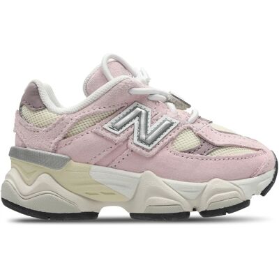 New Balance 9060 Pink Sneakers - Baskets - Publicité New Balance 9060 Pink Sneakers - Baskets - Publicité