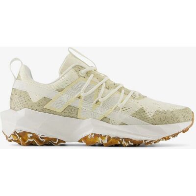 New Balance WTTTRV1 Zapatillas beige - Deporte New Balance WTTTRV1 Zapatillas beige - Deporte