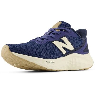 Chaussures de course New Balance Arishi v4 Bleues - Chaussures de running - Publicité Chaussures de course New Balance Arishi v4 Bleues - Chaussures de running - Publicité
