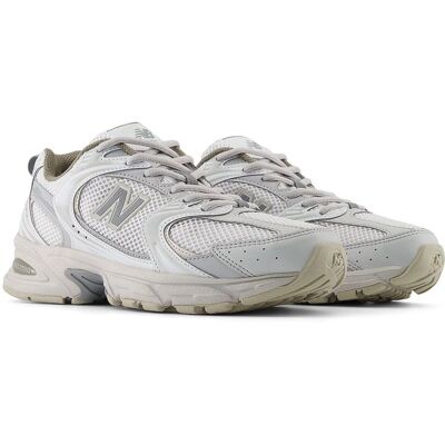 Nike Baskets Rétro Classiques - Blanc & Gris - Chaussures Décontractées - 530 - Publicité Nike Baskets Rétro Classiques - Blanc & Gris - Chaussures Décontractées - 530 - Publicité