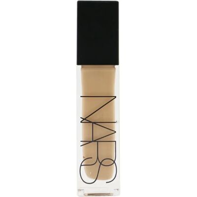 Nars Yukon Light 2.5 Foundation - Longwear Radiant Skin Nars Yukon Light 2.5 Foundation - Longwear Radiant Skin