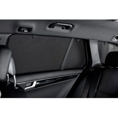 Volkswagen Touareg 2018 Tons de Privacy - Set de Pare-Soleil - Publicité Volkswagen Touareg 2018 Tons de Privacy - Set de Pare-Soleil - Publicité