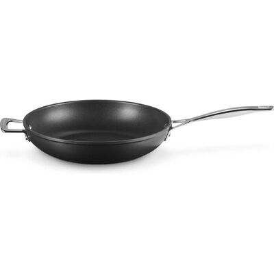 Le Creuset 51101300010202 Padella - Uso Generale, Antiaderente, 30cm, Nera Le Creuset 51101300010202 Padella - Uso Generale, Antiaderente, 30cm, Nera