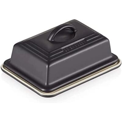 Le Creuset Satin Black Butter Dish Le Creuset Satin Black Butter Dish