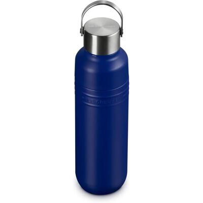 Le Creuset On The Go Stainless Steel Insulated Water Bottle - 500ml Le Creuset On The Go Stainless Steel Insulated Water Bottle - 500ml