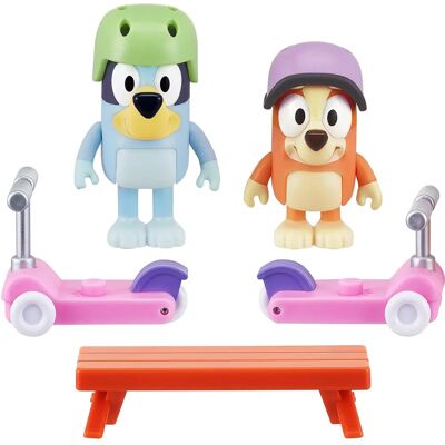 Set de juego Bluey & Bingo - Patinetes y Figuras 3+ Set de juego Bluey & Bingo - Patinetes y Figuras 3+