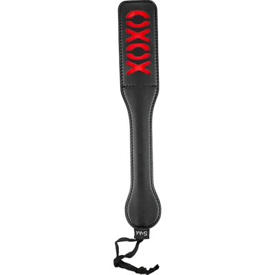 Sex & Mischief Väärennysnahan XOXO Läimäytyslevy - Spanking Paddle Sex & Mischief Väärennysnahan XOXO Läimäytyslevy - Spanking Paddle