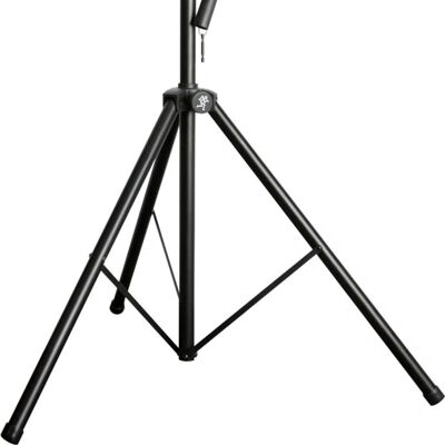 Trípode Mackie T100 - Soporte para altavoz de acero con adaptador 1-1/2" Trípode Mackie T100 - Soporte para altavoz de acero con adaptador 1-1/2"