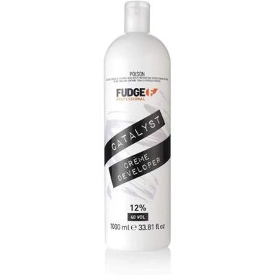 Fudge Merk Catalyst 40 Vol 12% Crème Ontwikkelaar - Professioneel haarverf gereedschap Fudge Merk Catalyst 40 Vol 12% Crème Ontwikkelaar - Professioneel haarverf gereedschap