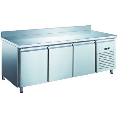 Furnotel - Table Réfrigérée Inox Positive 3 Portes - L2020 P800 H950 - Refrigerated table - Publicité Furnotel - Table Réfrigérée Inox Positive 3 Portes - L2020 P800 H950 - Refrigerated table - Publicité