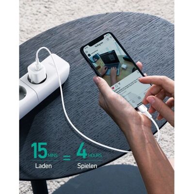 Chargeur Mural Aukey Blanc 20W - Charge Rapide - Publicité Chargeur Mural Aukey Blanc 20W - Charge Rapide - Publicité