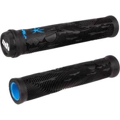 ODI Hucker Signature BMX Grips - 160mm Schwarz/Blau - Lenkergriffe ODI Hucker Signature BMX Grips - 160mm Schwarz/Blau - Lenkergriffe