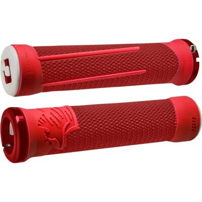 Poignées ODI AG-2 Aaron Gwin V2.1 Lock-On - Rouge - Amortissement des Chocs - Ergonomiques - 135mm - Publicité Poignées ODI AG-2 Aaron Gwin V2.1 Lock-On - Rouge - Amortissement des Chocs - Ergonomiques - 135mm - Publicité