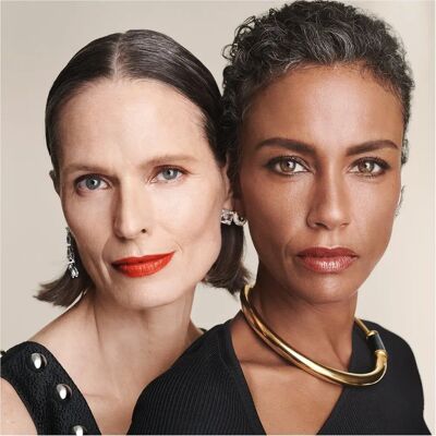 Bobbi Brown Golden Serum Foundation SPF 40/30 - Flytende Foundation Bobbi Brown Golden Serum Foundation SPF 40/30 - Flytende Foundation