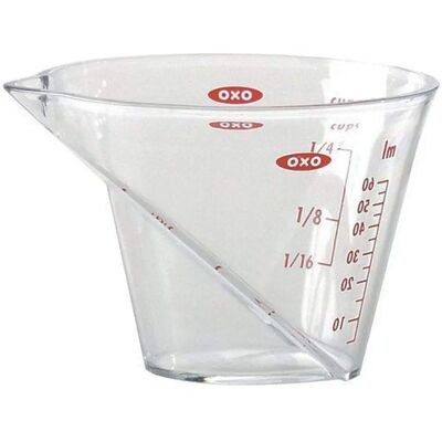 Tasse de mesure inclinée OXO Good Grips - 1/4 Tasse Tasse de mesure inclinée OXO Good Grips - 1/4 Tasse