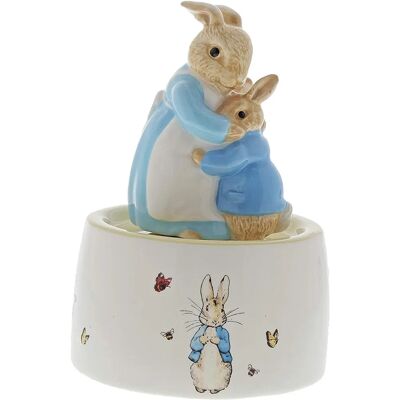 Beatrix Potter Mrs Rabbit and Peter - Ceramic Musical Figurine Beatrix Potter Mrs Rabbit and Peter - Ceramic Musical Figurine