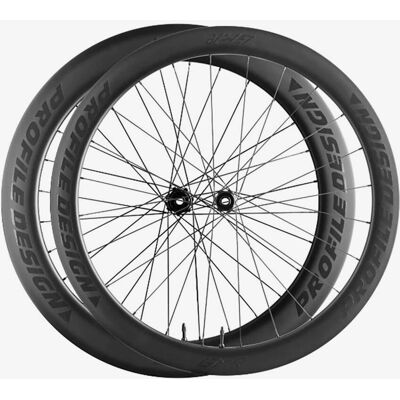 Conjunto de ruedas perfil GMR 50/65 de carbono sin cámara - Carretera Conjunto de ruedas perfil GMR 50/65 de carbono sin cámara - Carretera