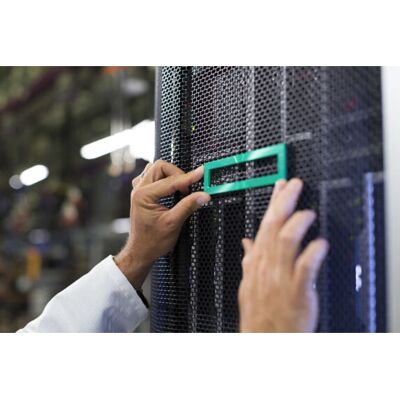 Kit de bahías de almacenamiento para servidor HPE DL38X Gen10 - Soporta SAS/SATA y NVMe Kit de bahías de almacenamiento para servidor HPE DL38X Gen10 - Soporta SAS/SATA y NVMe
