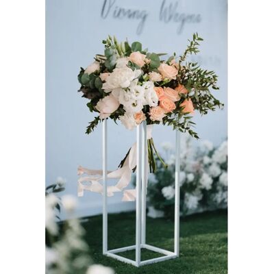 Livingandhome - Metal Column - White - Flower Stand Livingandhome - Metal Column - White - Flower Stand