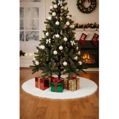 Living and Home D90cm Snow White Plush Christmas Tree Skirt - White - One Size Living and Home D90cm Snow White Plush Christmas Tree Skirt - White - One Size